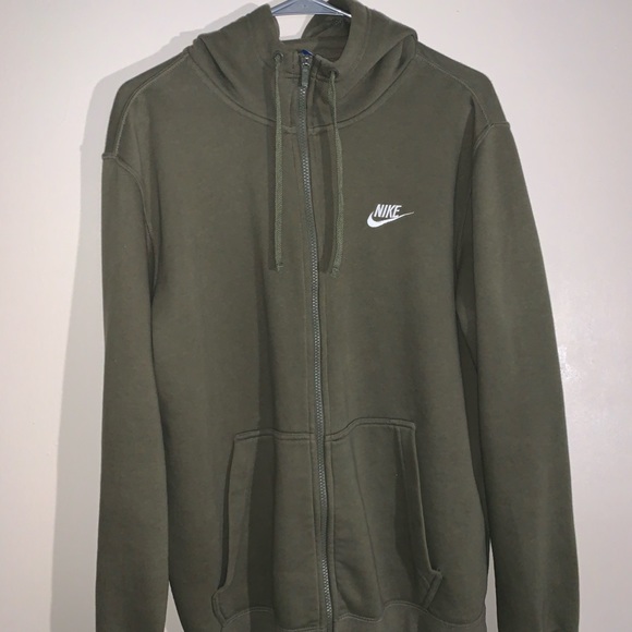 Nike sweatshirt - Picture 1 of 3